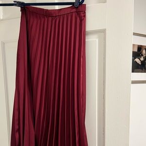 NWT cranberry satin pleated midi skirt jcrew